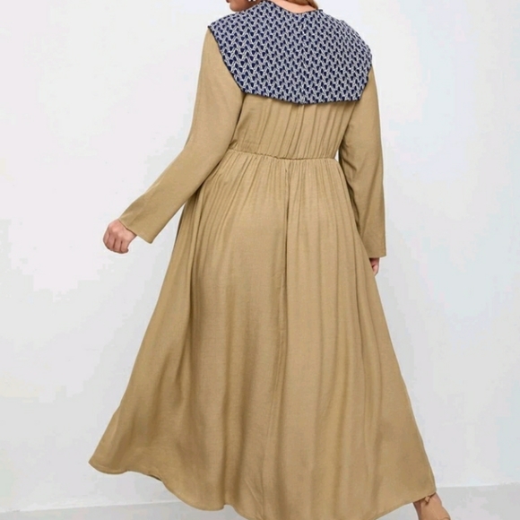 NEW Plus Sailor Collar Dress - Picture 3 of 8